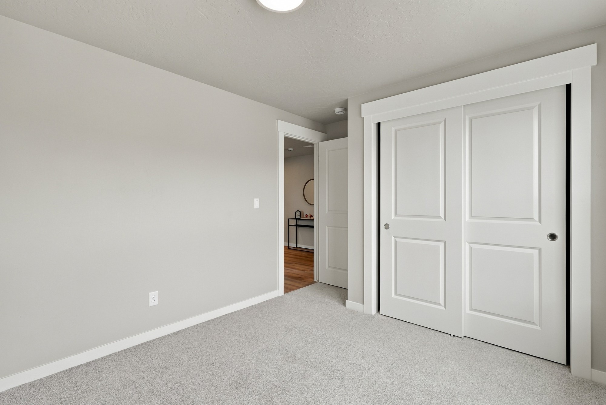 10409 Dufferin Drive Property Photo 19