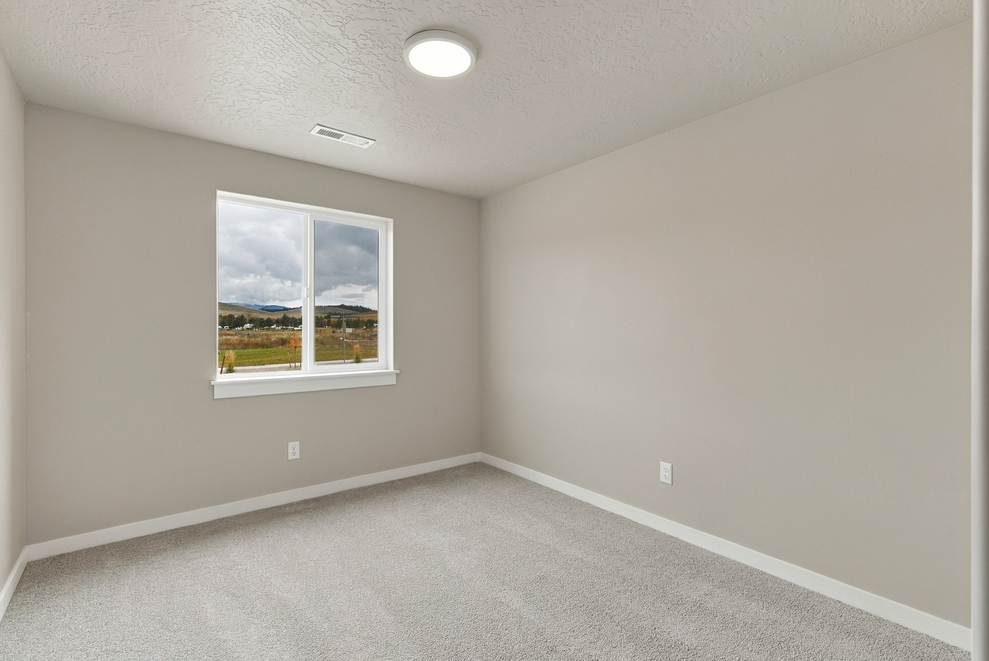 10409 Dufferin Drive Property Photo 20