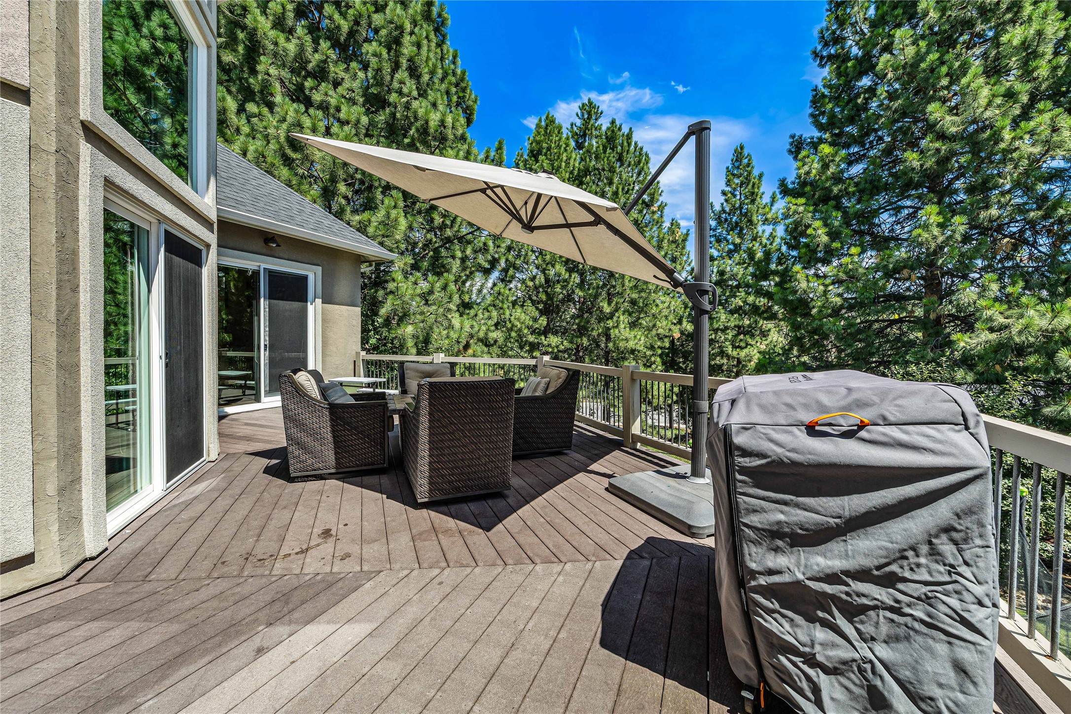 10679 Sugar Pine Place Property Photo 9