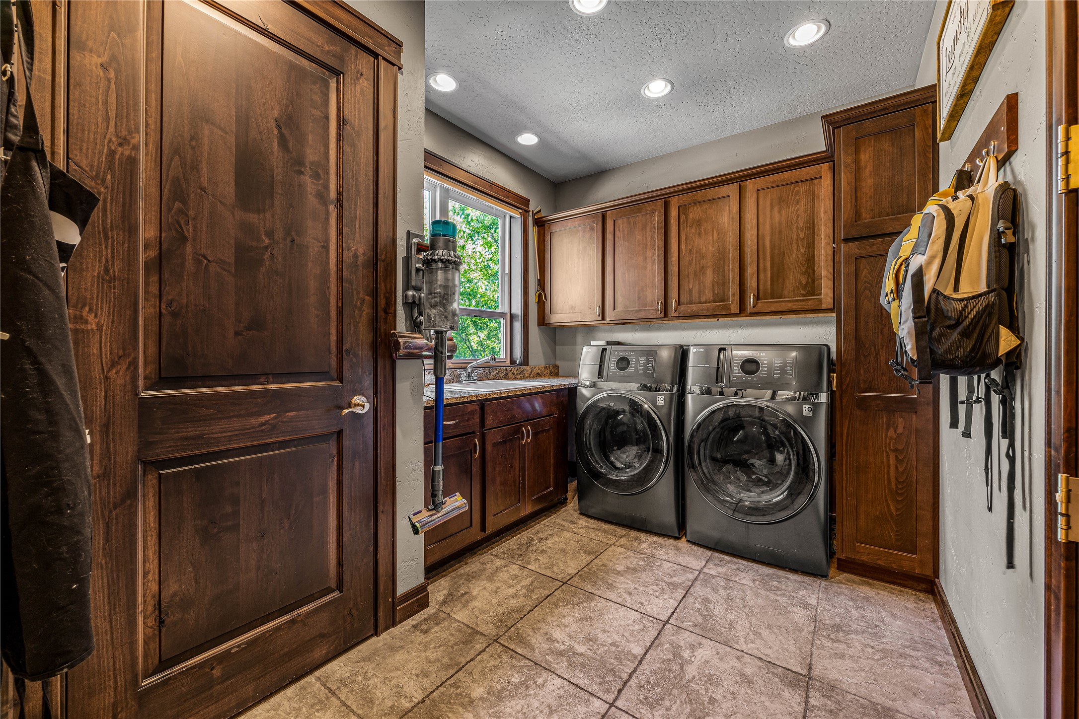 10679 Sugar Pine Place Property Photo 19