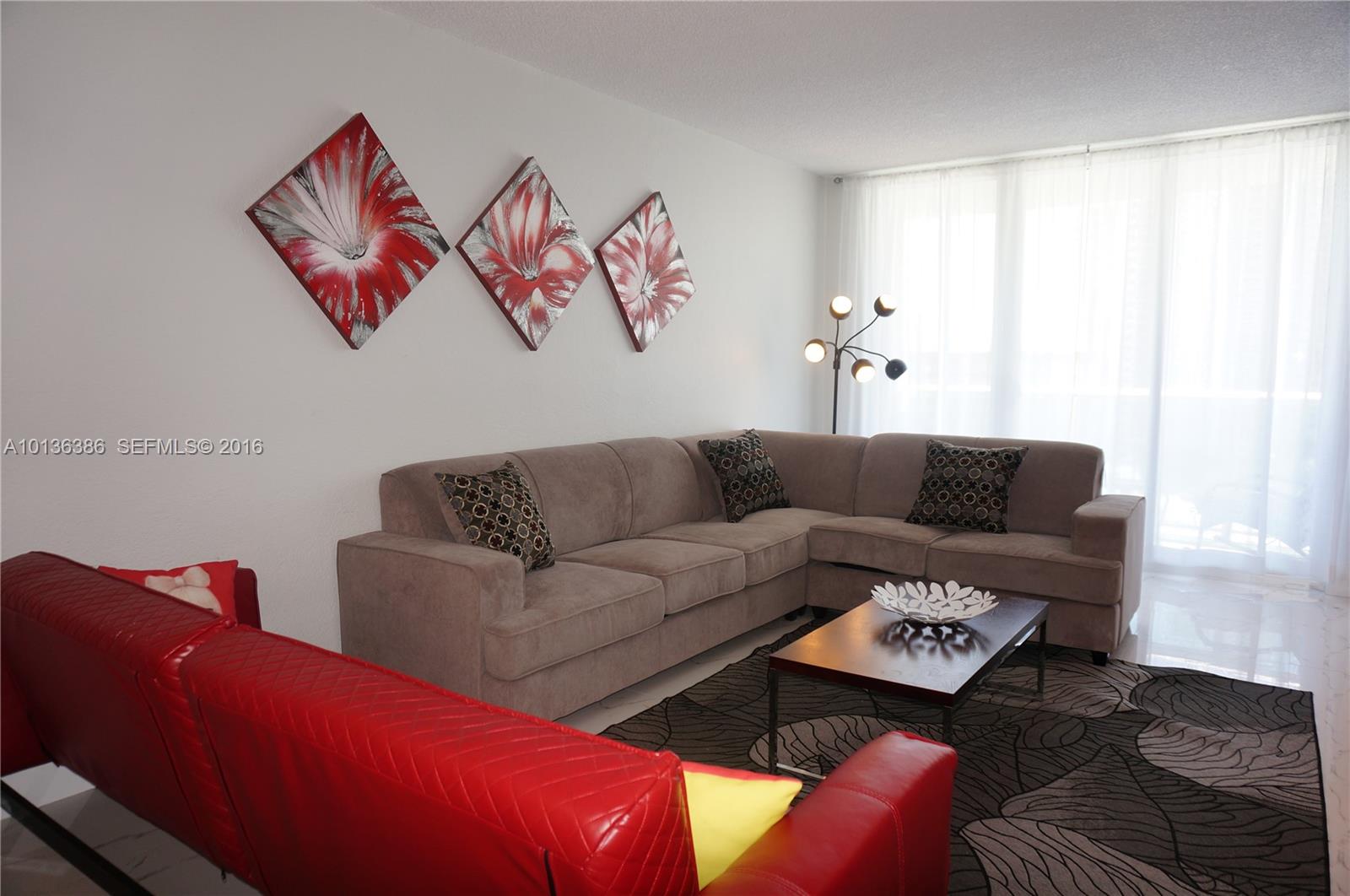 19370 Collins Avenue 1417 Property Photo 4