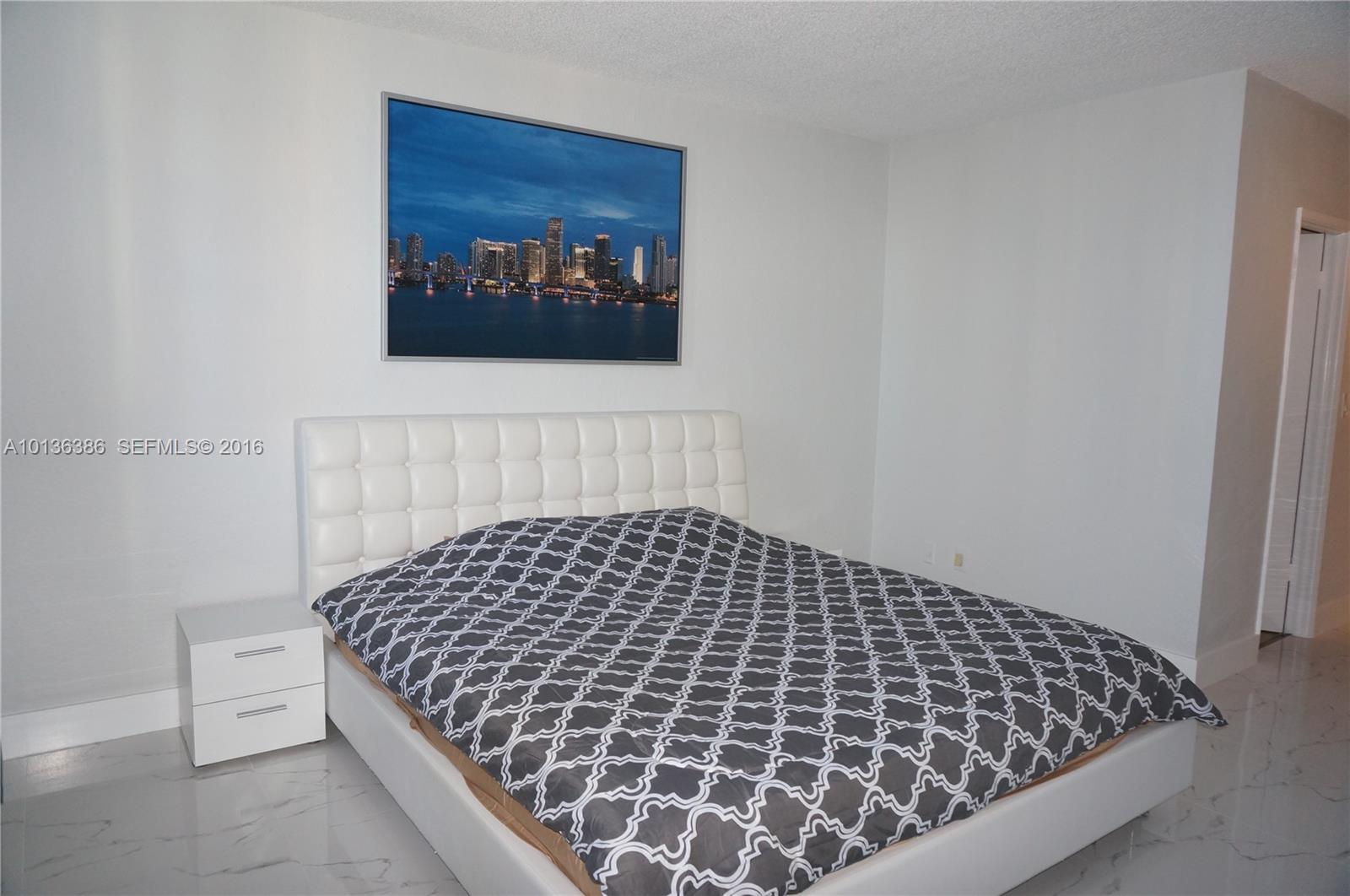 19370 Collins Avenue 1417 Property Photo 16