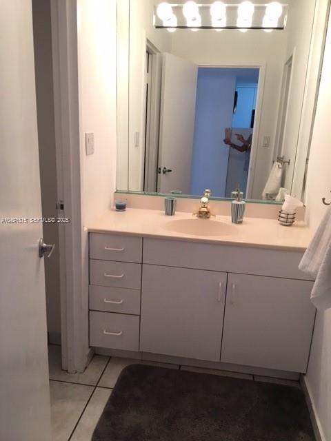 100 Lincoln Road 1236 Property Photo 8