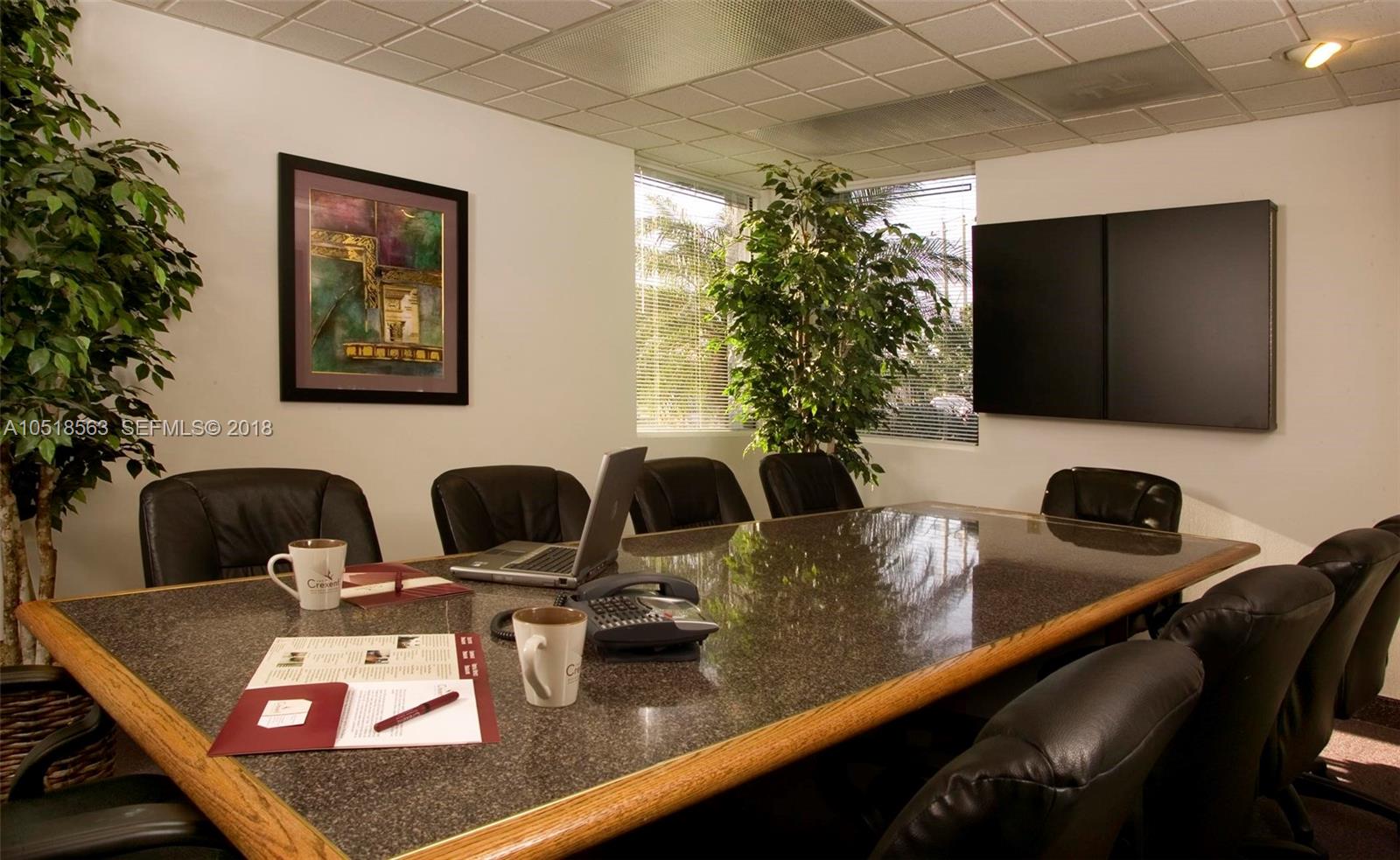 A10518563 Property Photo 3