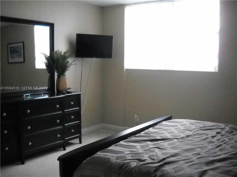 3901 S Ocean Drive 8l Property Photo 10