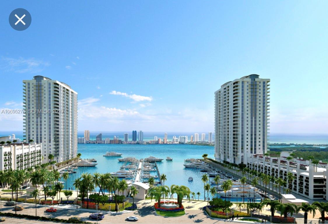 17301 Biscayne Property Photo 1