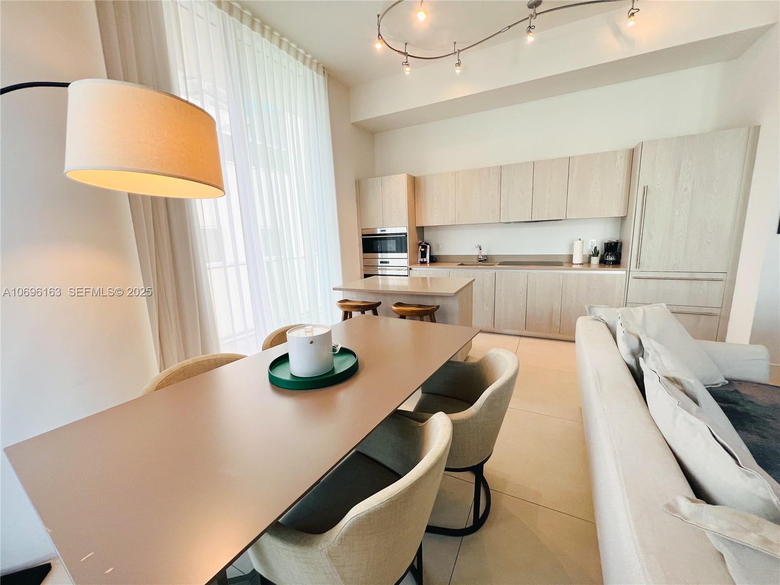 4111 S Ocean Drive 205 Property Photo 33