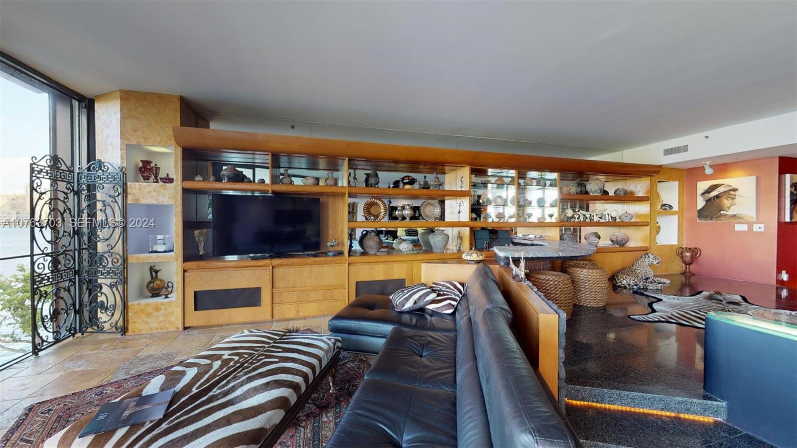 4000 Island Boulevard W-ste6 Property Photo 6