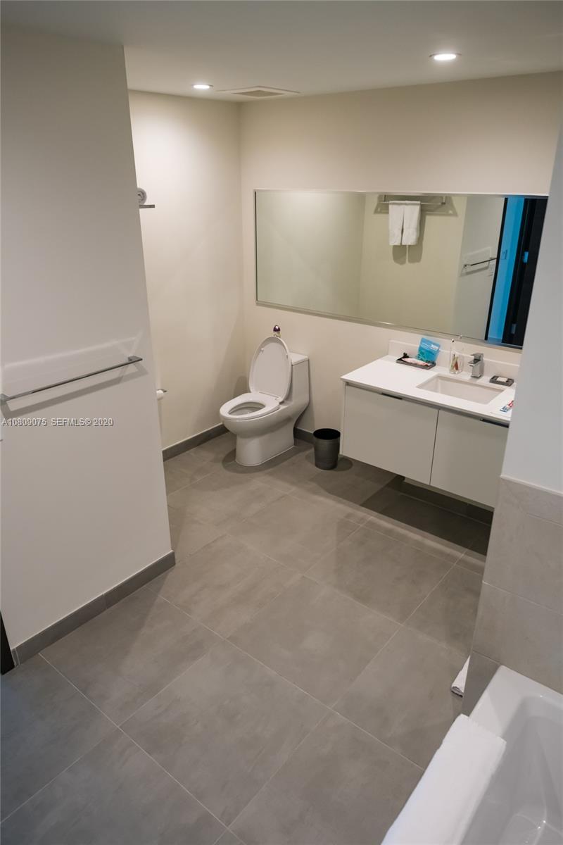 777 N Ocean Drive N311 Property Photo 12