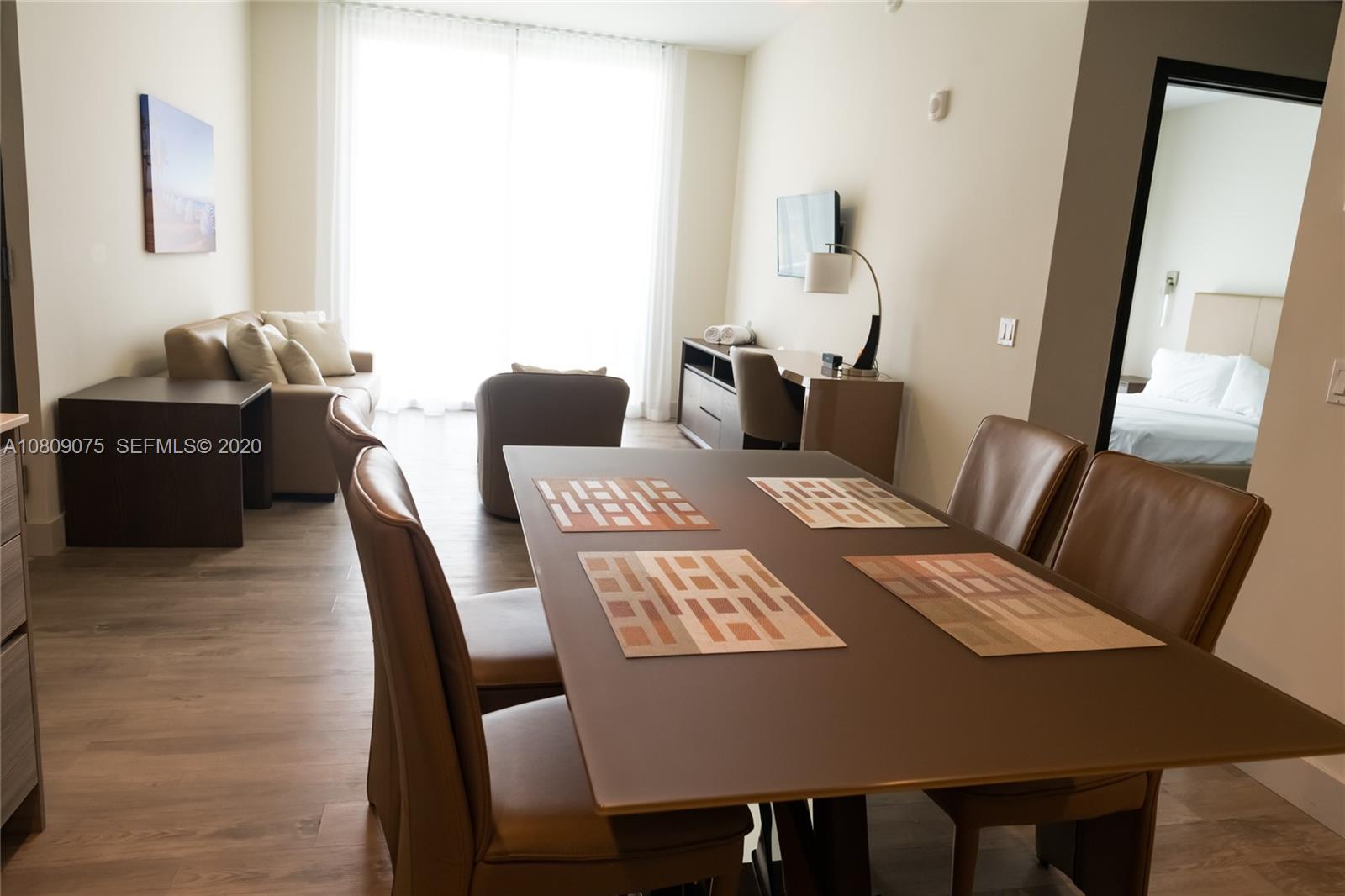 777 N Ocean Drive N311 Property Photo 18