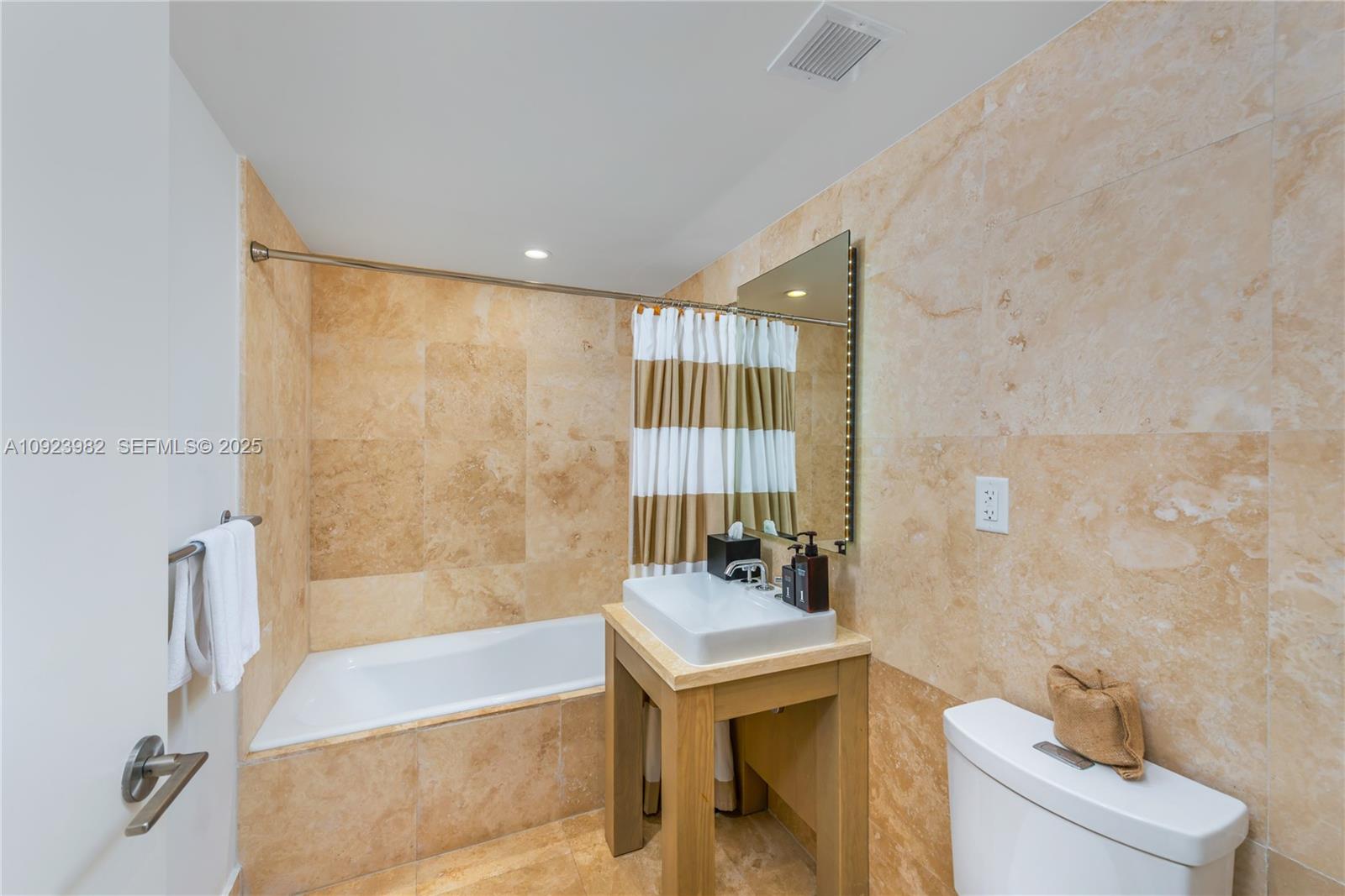102 24th Street 1544 Property Photo 15