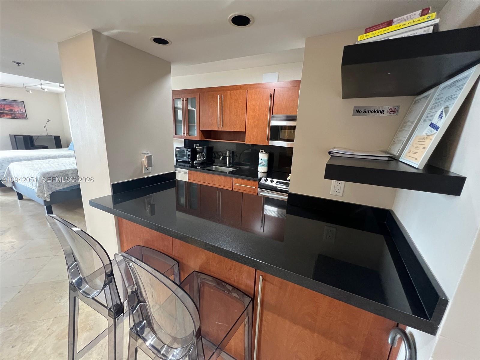 100 Lincoln Road 716 Property Photo 11