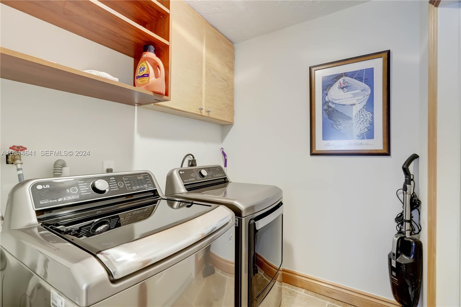 309 Oak Street Property Photo 46