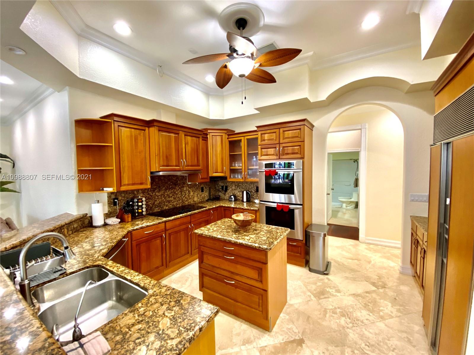 A10988807 Property Photo 11