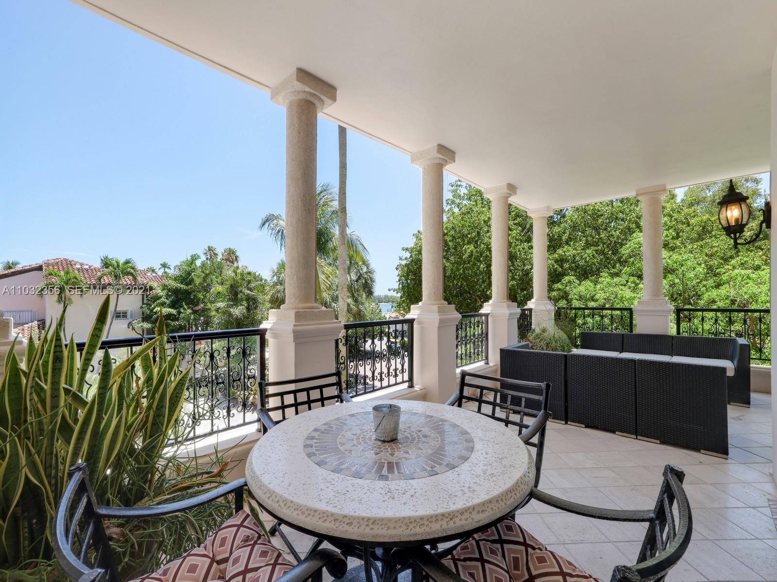 19126 Fisher Island Drive 19126 Property Photo 29