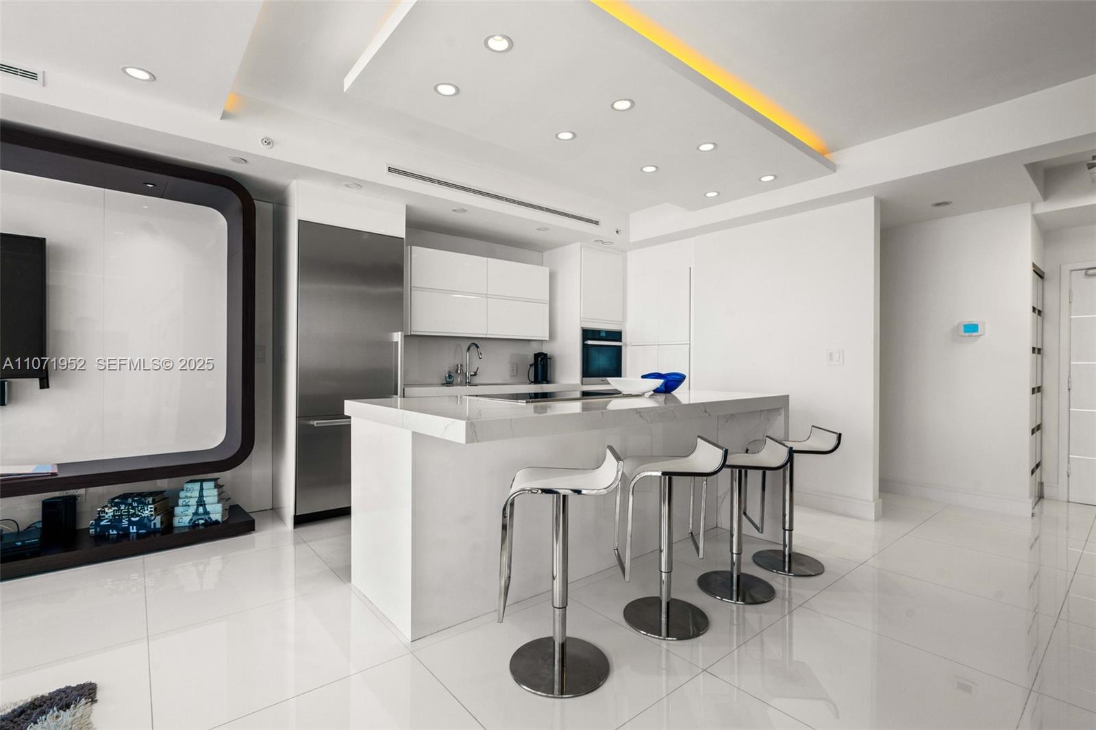 100 Lincoln Road Ph6 Property Photo 10