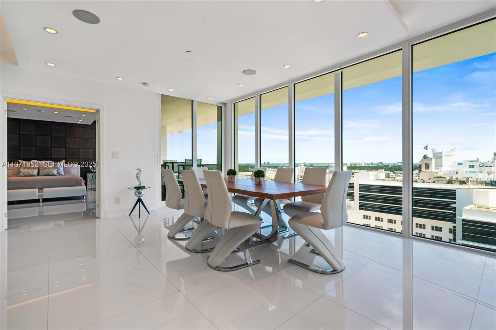 100 Lincoln Road Ph6 Property Photo 12
