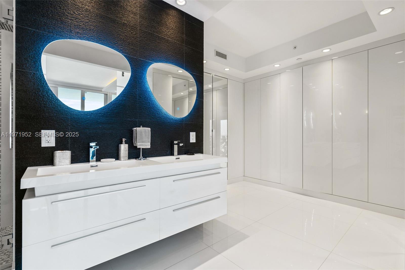 100 Lincoln Road Ph6 Property Photo 17