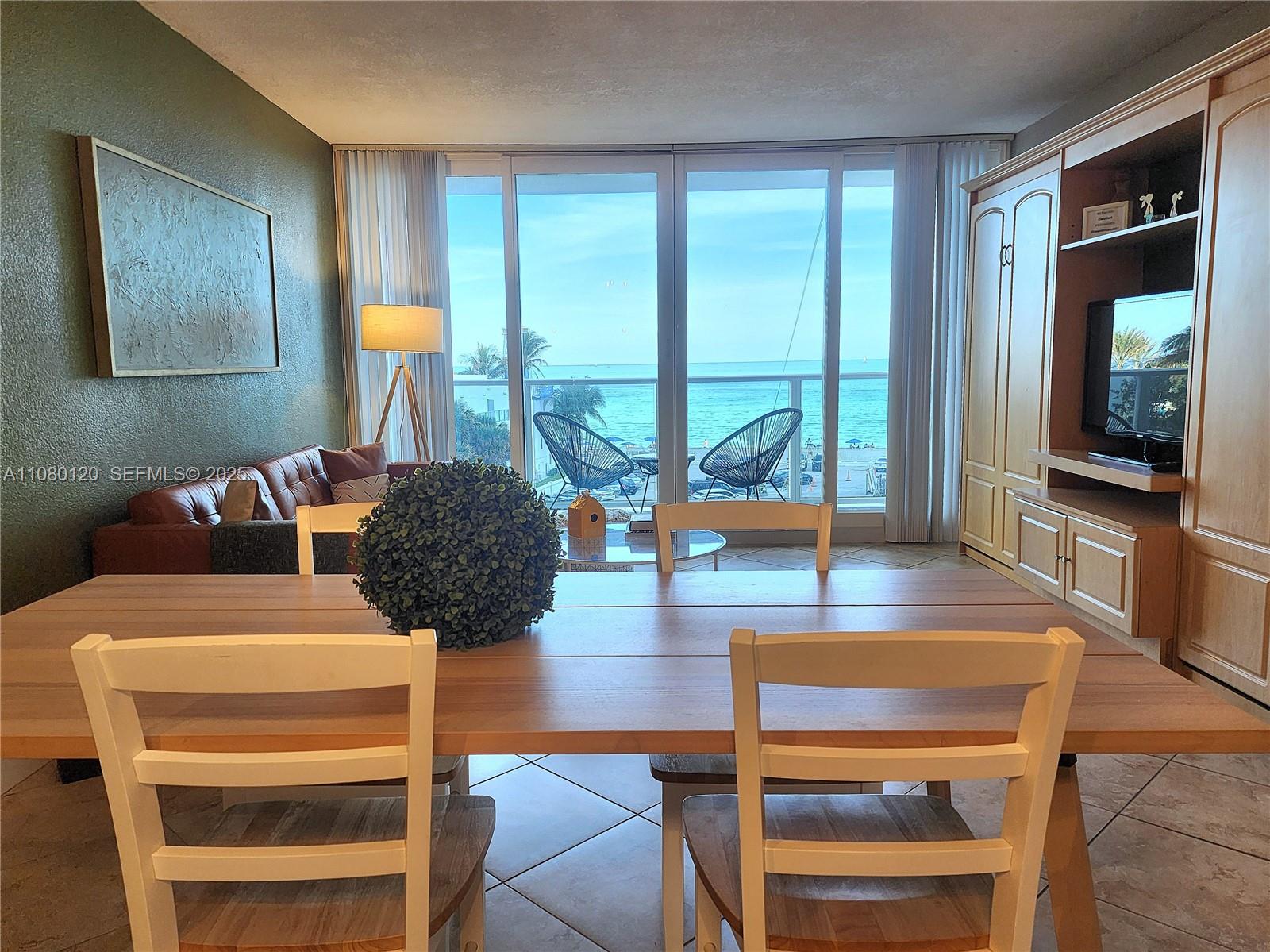 3505 S Ocean Drive 407 Property Photo 4