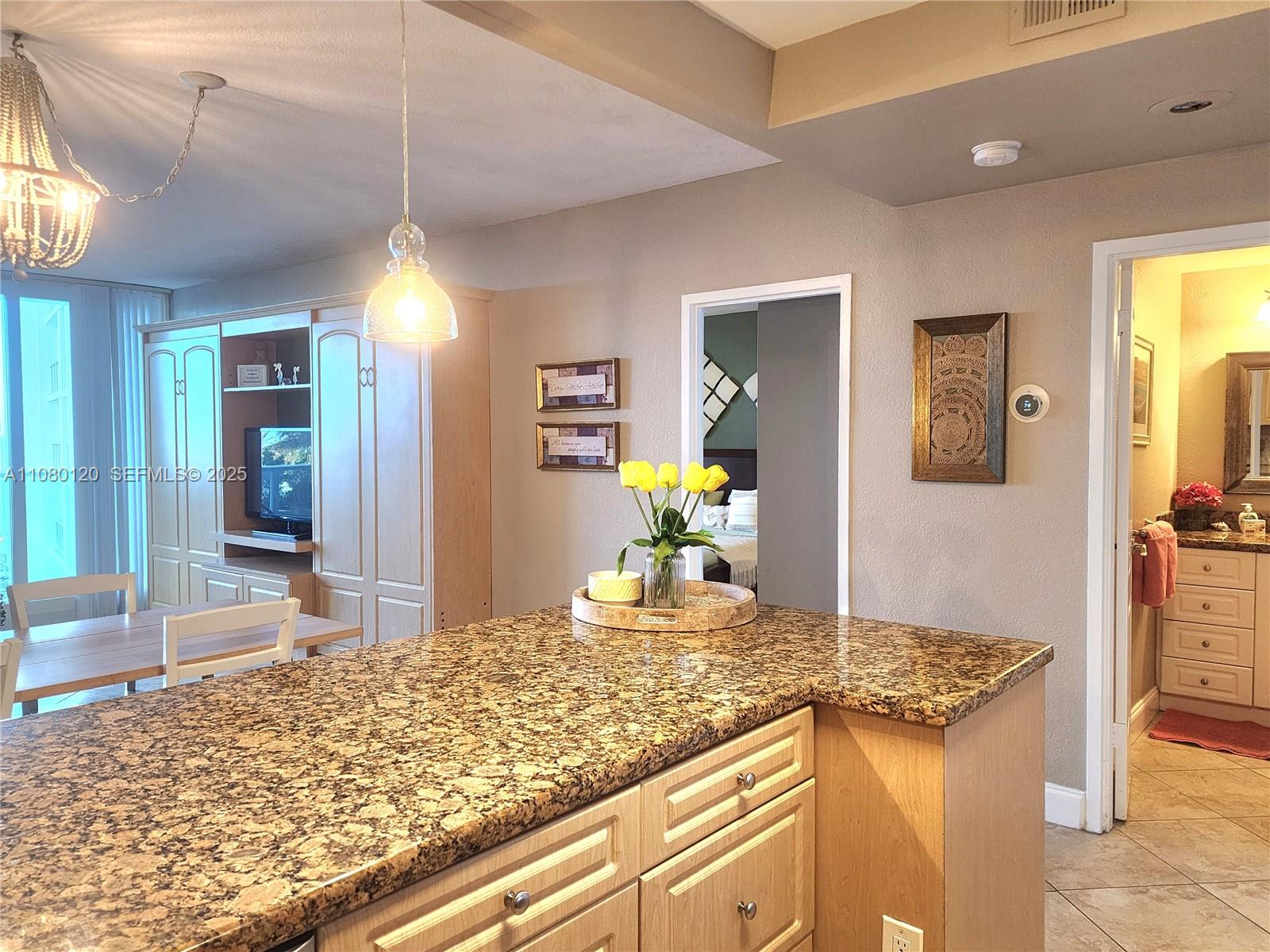 3505 S Ocean Drive 407 Property Photo 6