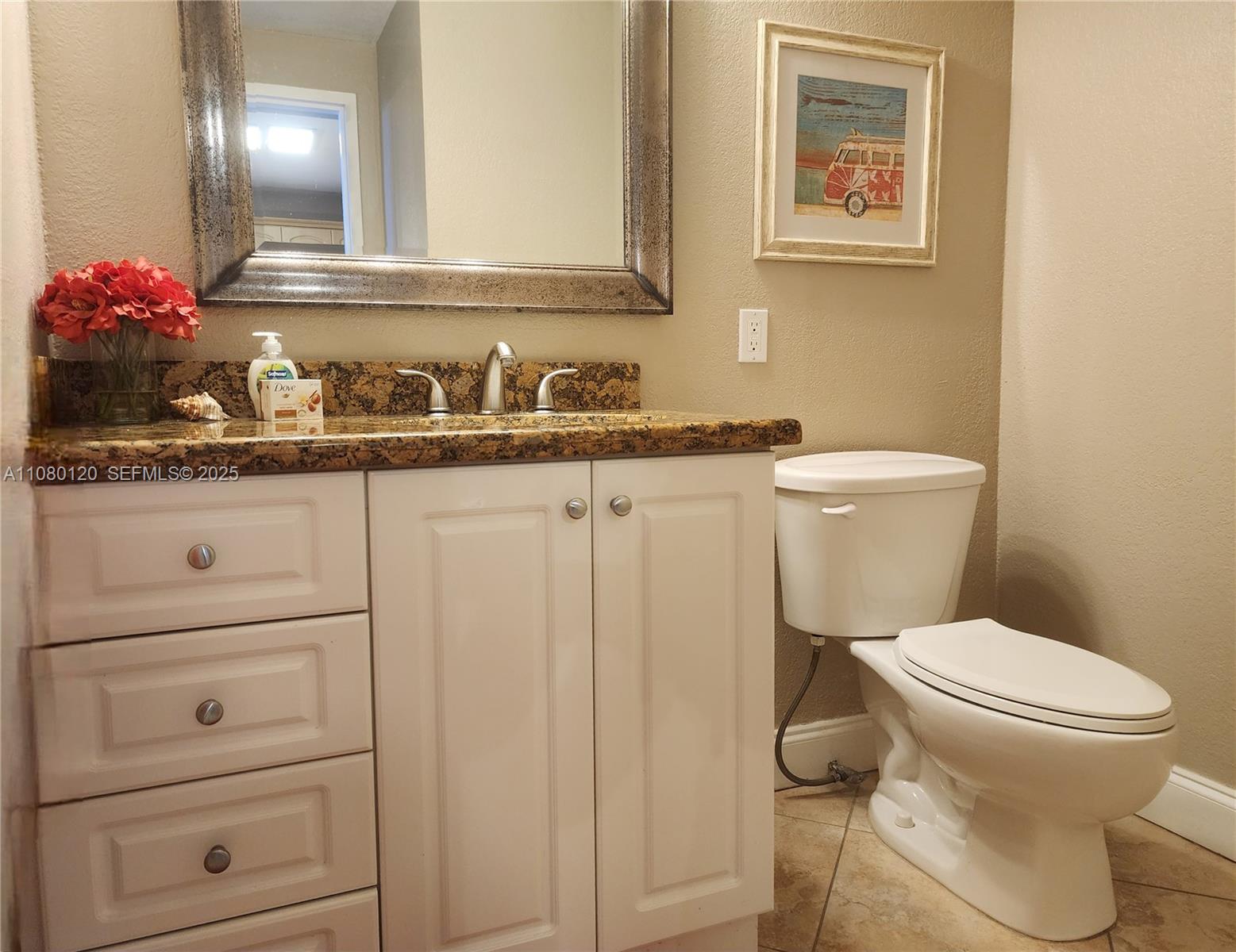 3505 S Ocean Drive 407 Property Photo 19