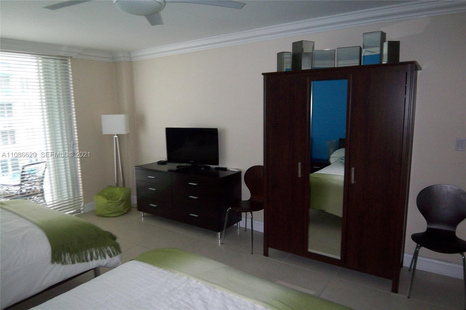 5151 Collins Avenue 1030 Property Photo 17