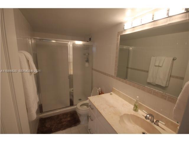 5151 Collins Avenue 1030 Property Photo 18