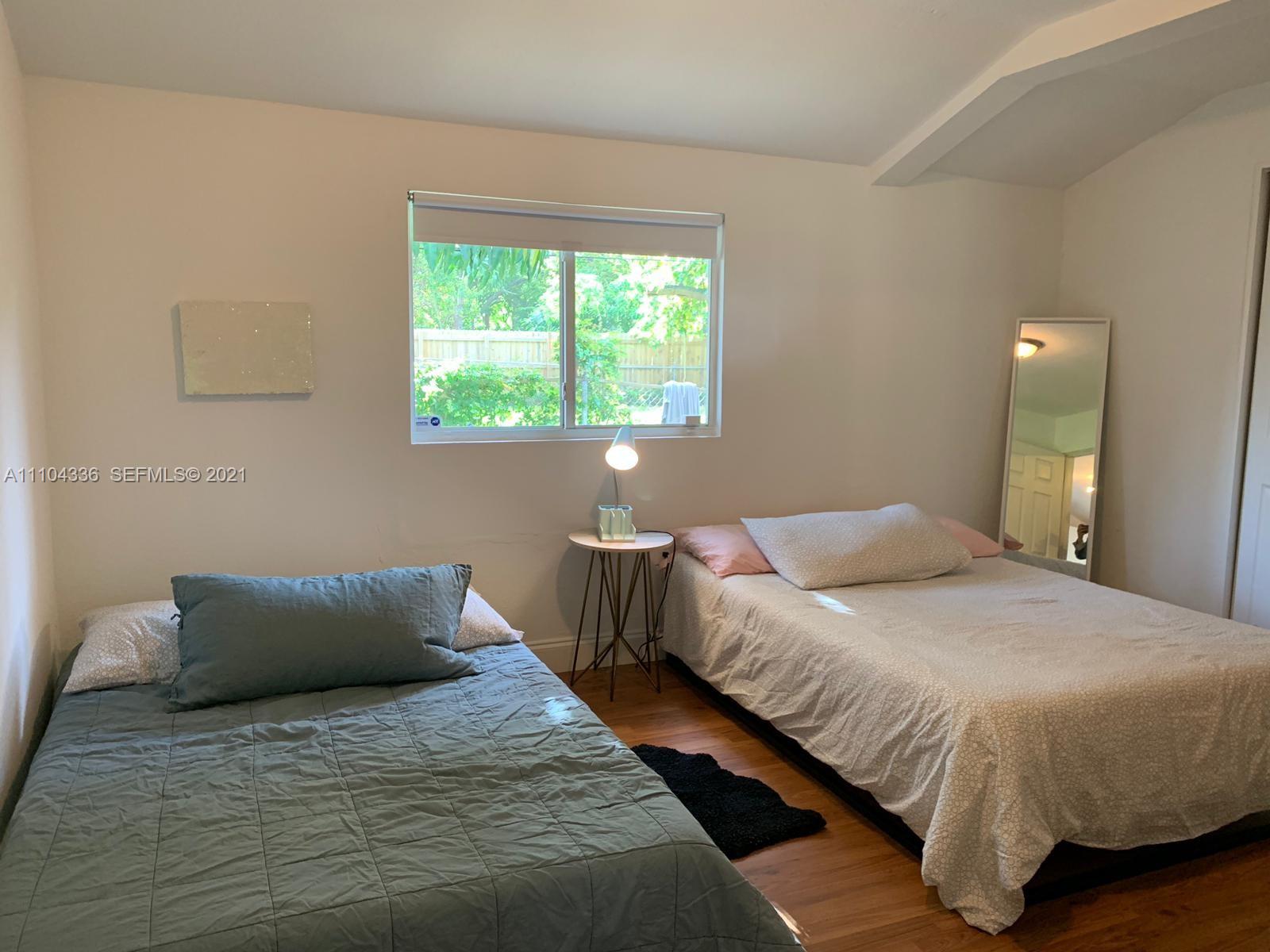 68 Nw 45th Street Property Photo 17