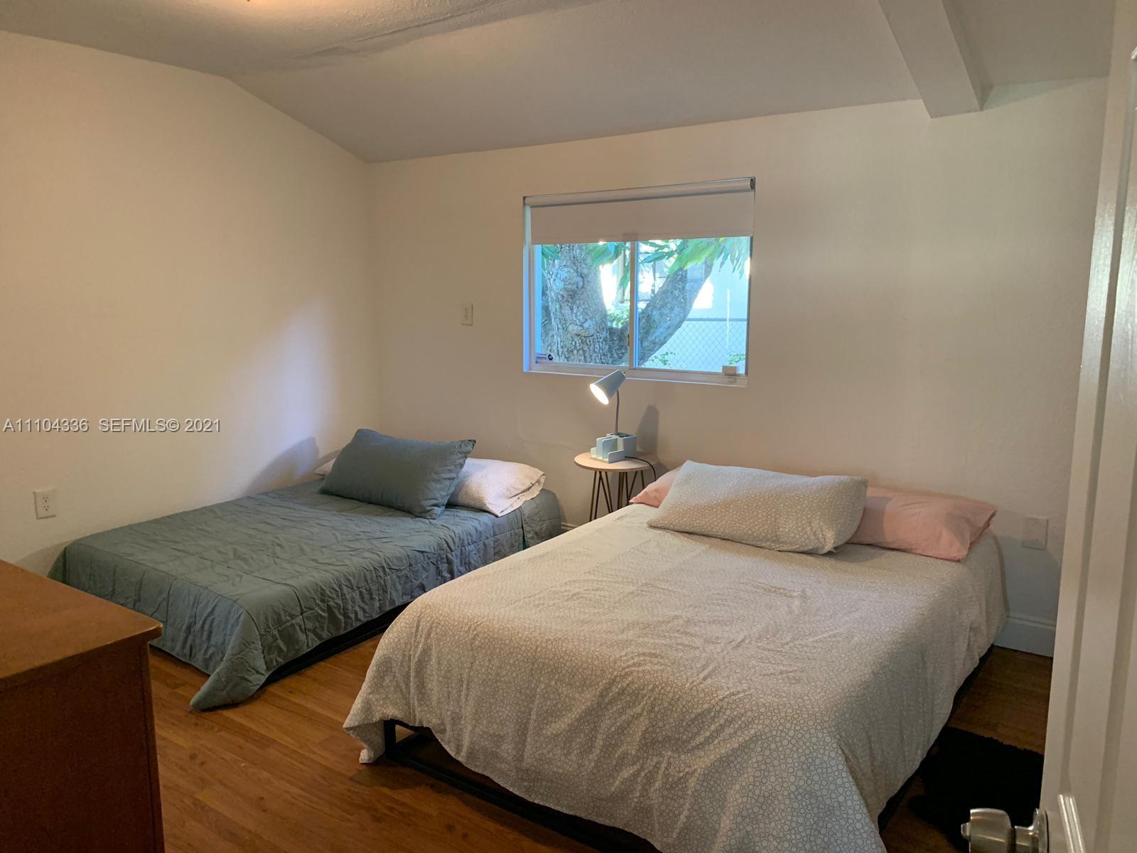 68 Nw 45th Street Property Photo 21