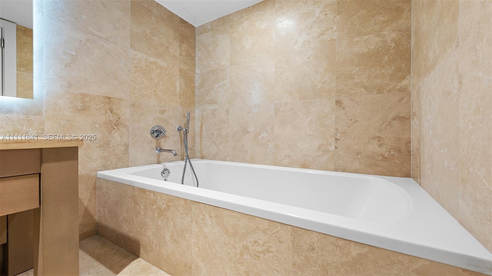102 24th Street 904 Property Photo 38
