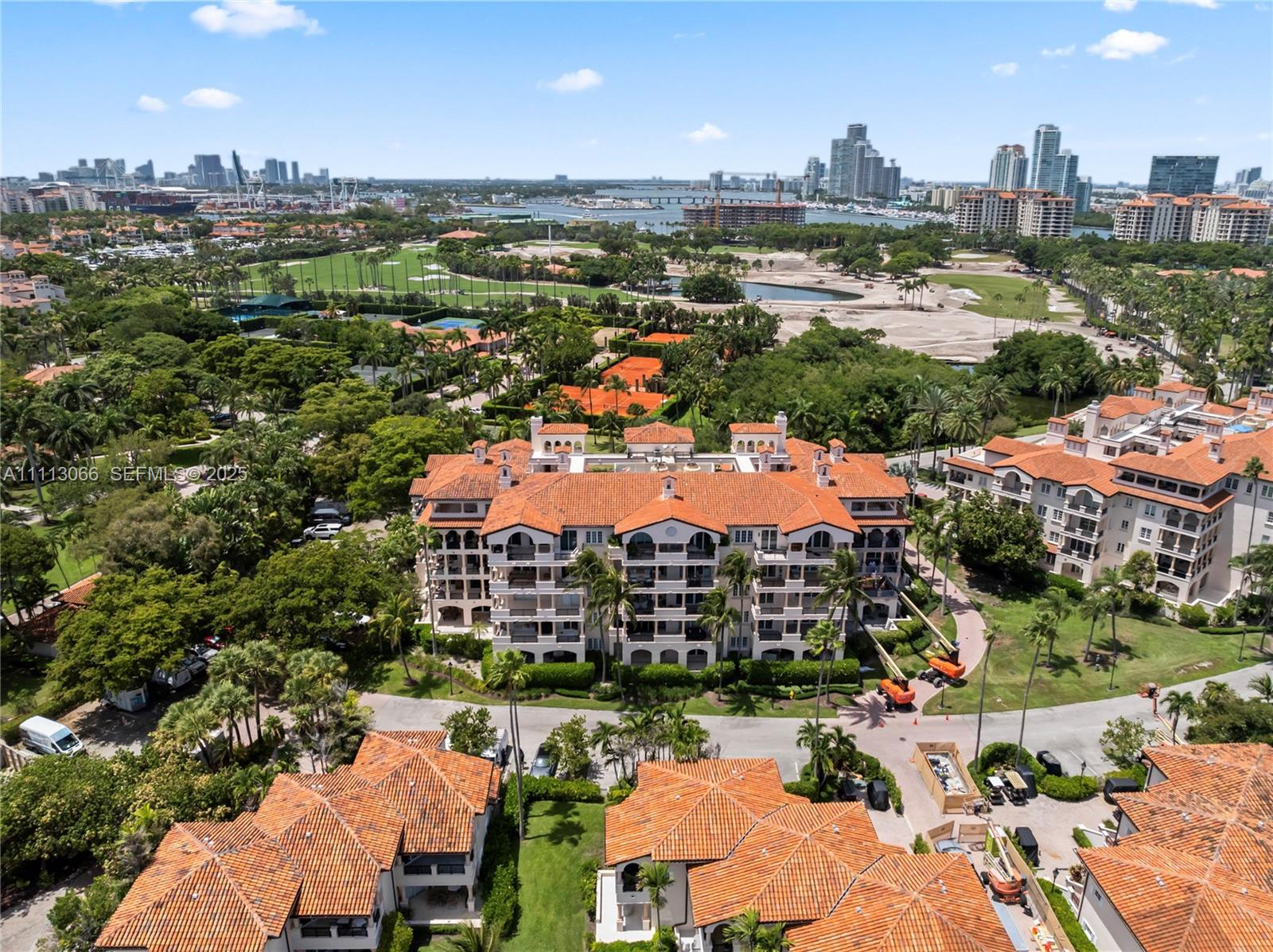 19143 Fisher Island Drive 19143 Property Photo 8