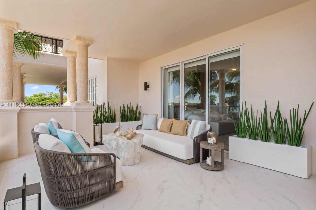 19143 Fisher Island Drive 19143 Property Photo 67
