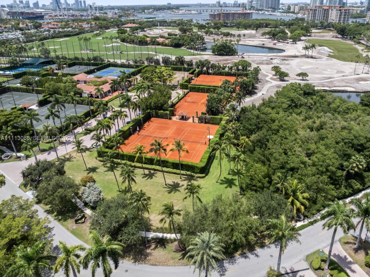 19143 Fisher Island Drive 19143 Property Photo 89