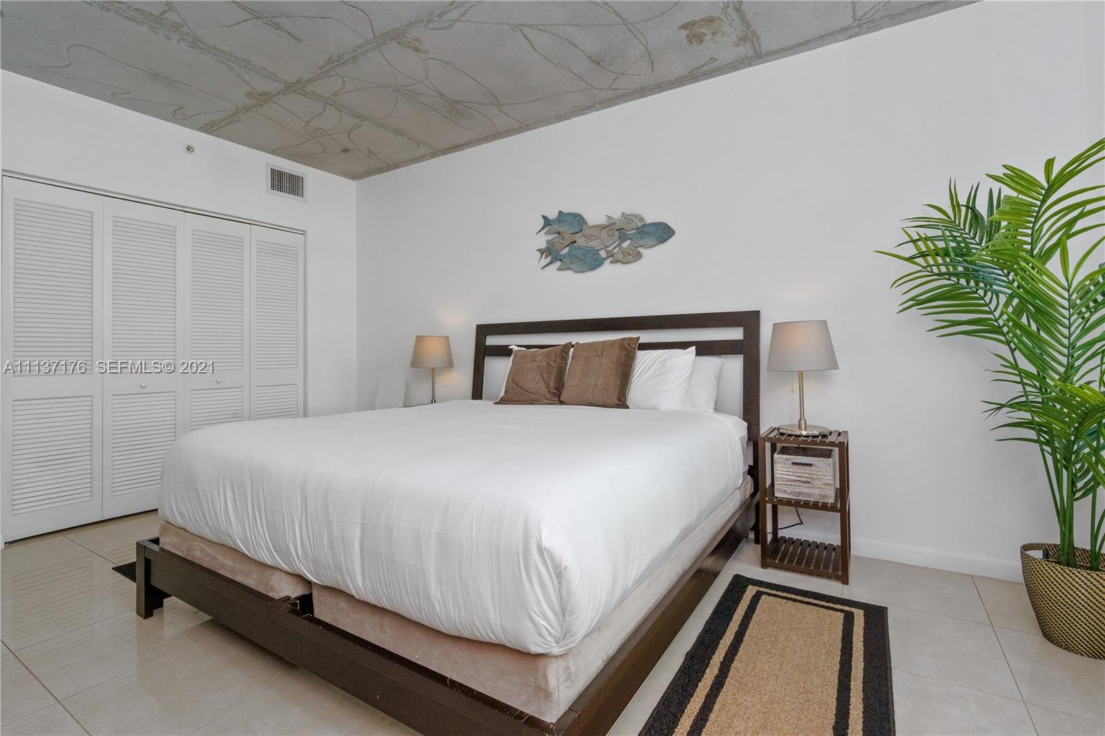 A11137176 Property Photo 15