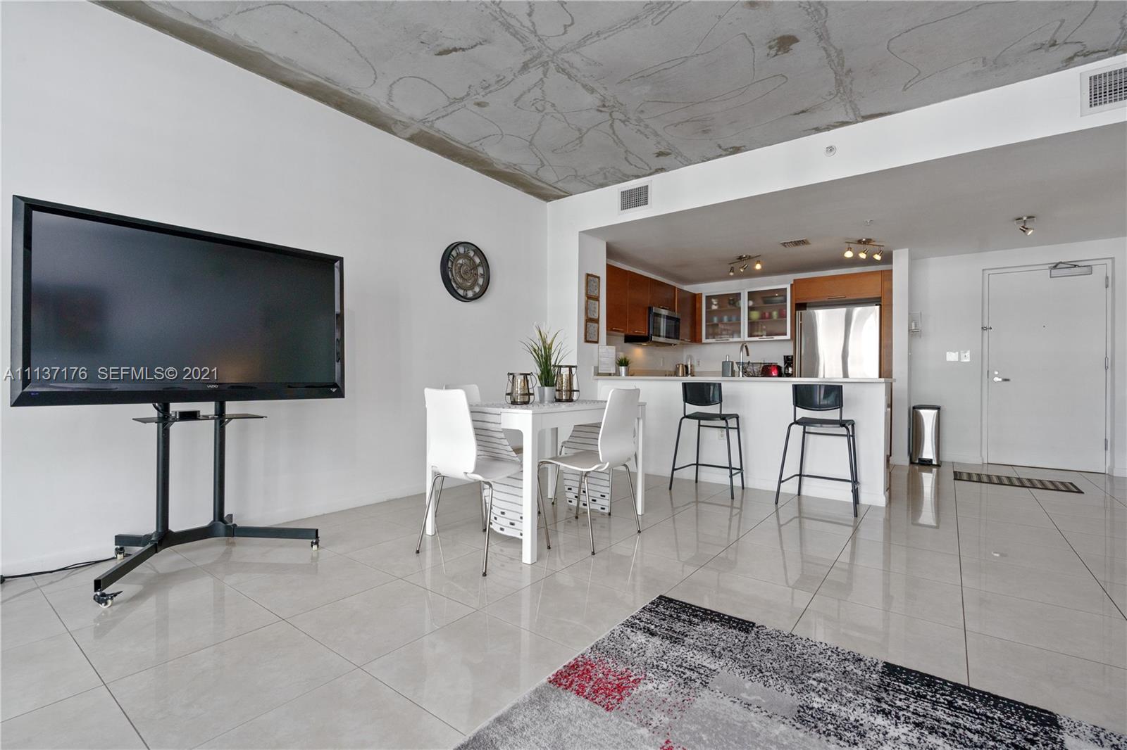 A11137176 Property Photo 20
