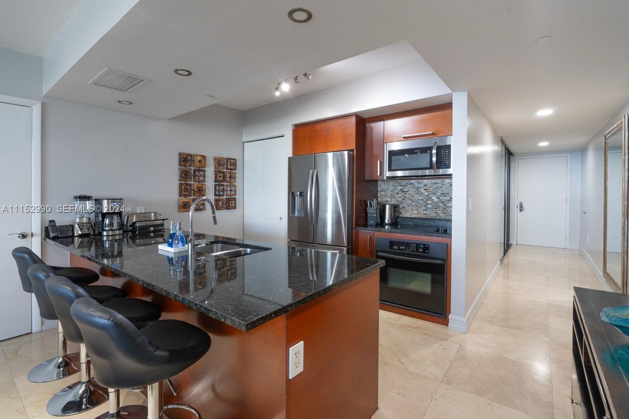 1830 Ocean Drive 4710 Property Photo 24