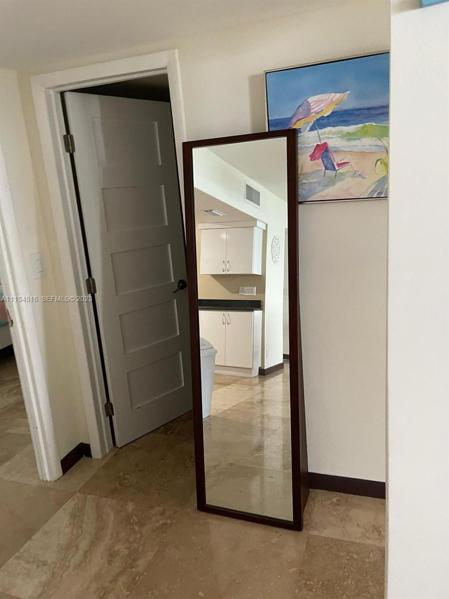 3725 S Ocean Drive 301 Property Photo 10