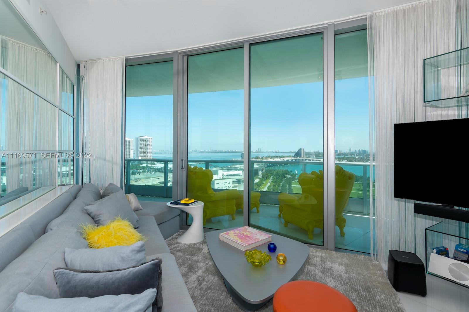 900 Biscayne Boulevard 2006 Property Photo 16