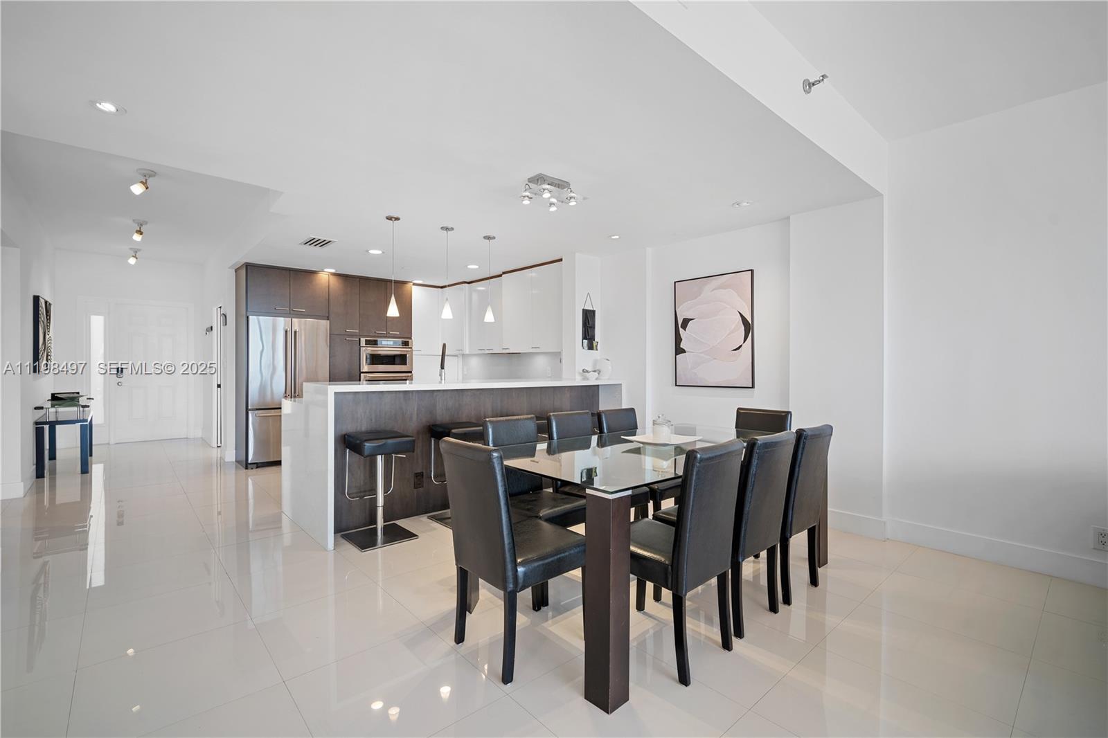 19234 Fisher Island Drive 19234 Property Photo 14