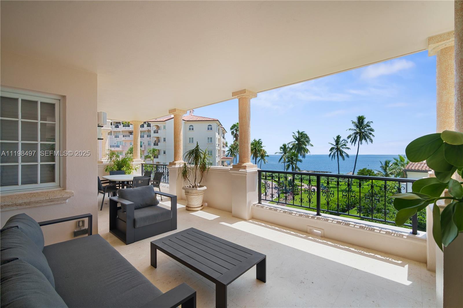 19234 Fisher Island Drive 19234 Property Photo 29