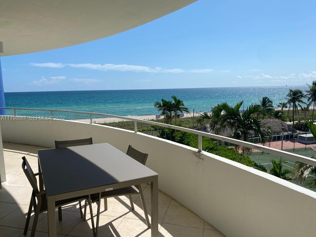 5151 Collins Avenue 531 Property Photo 1