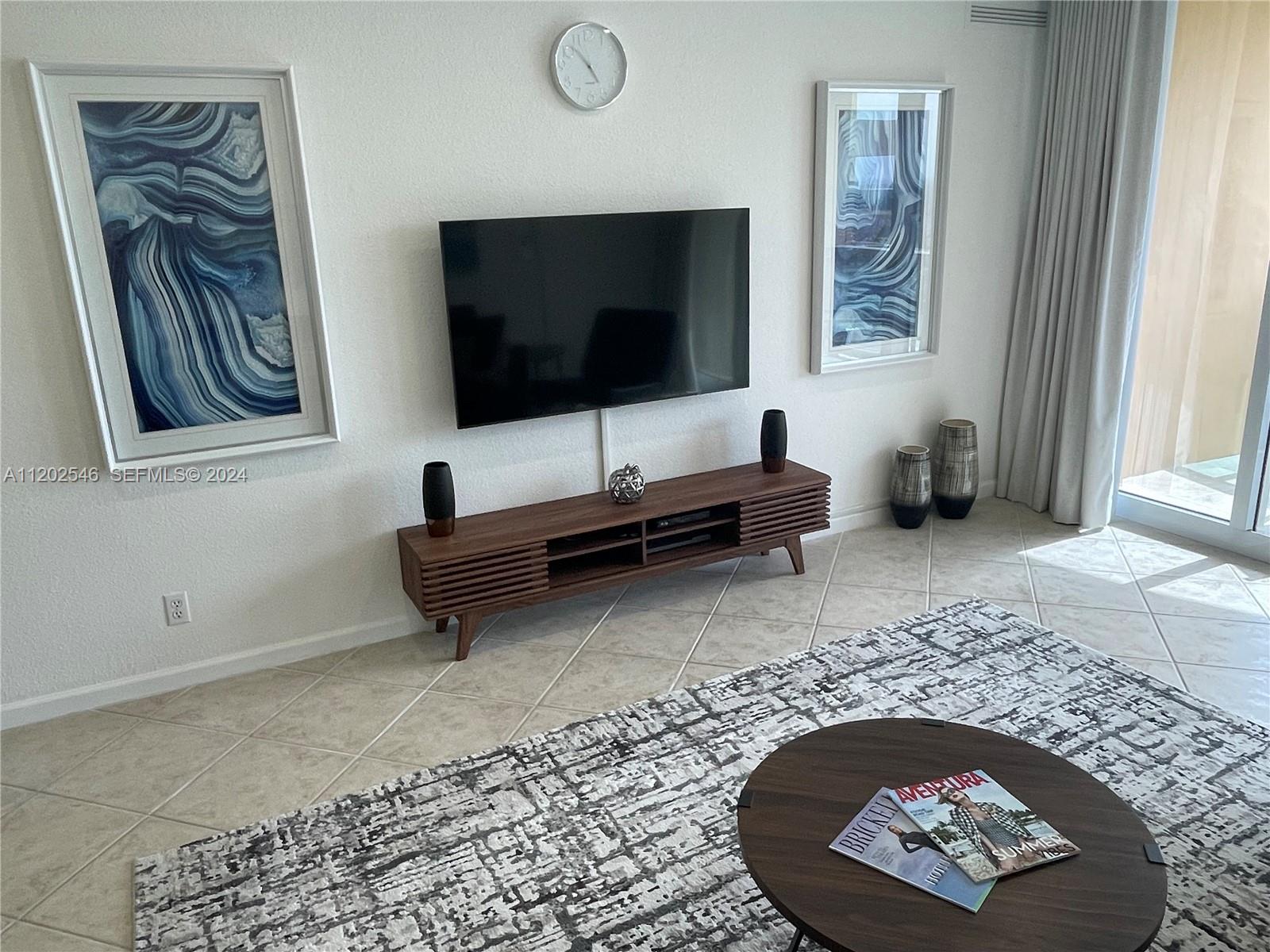 2501 S Ocean Drive Ph28 (available July) Property Photo 60