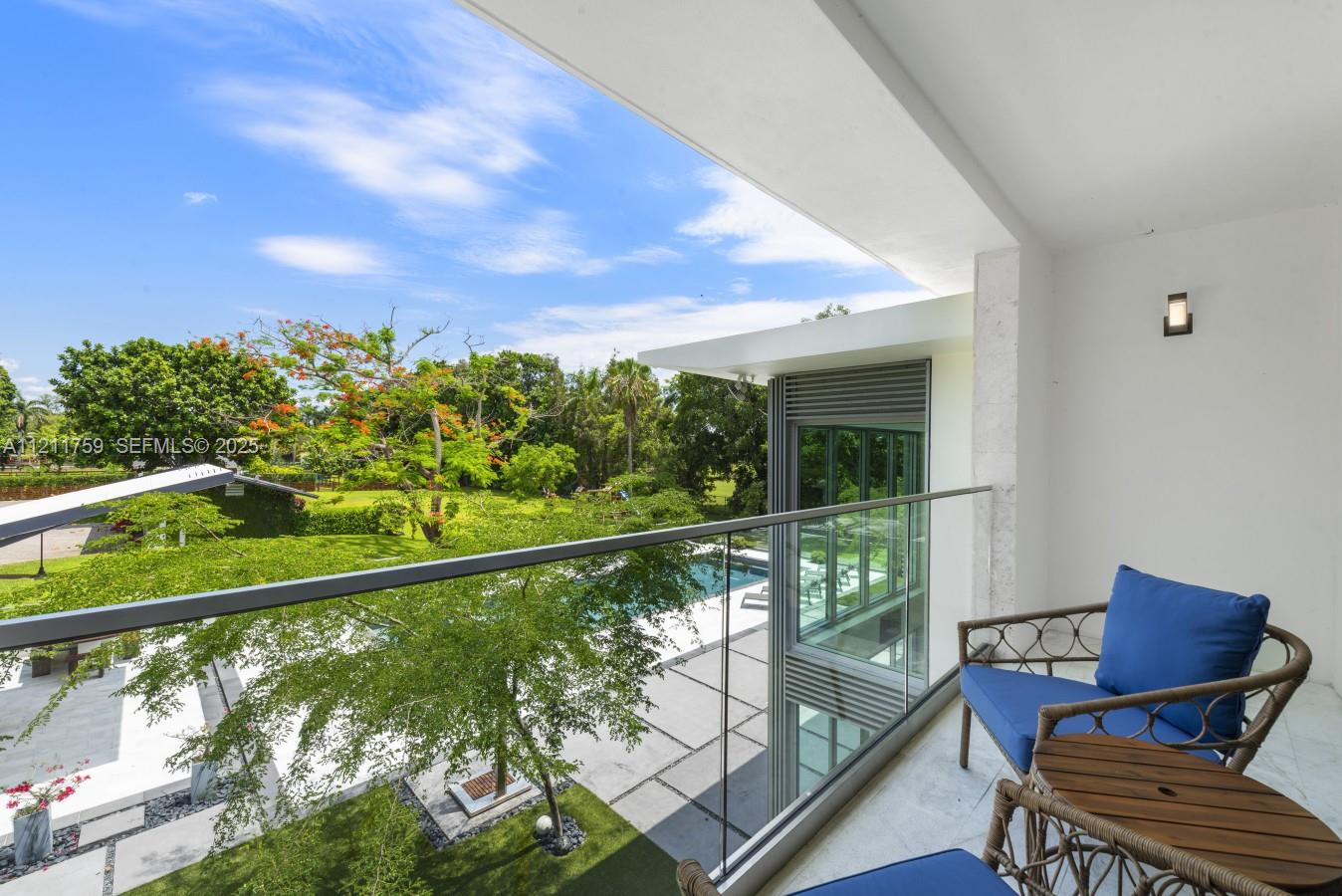 14305 Stirling Road Property Photo 32