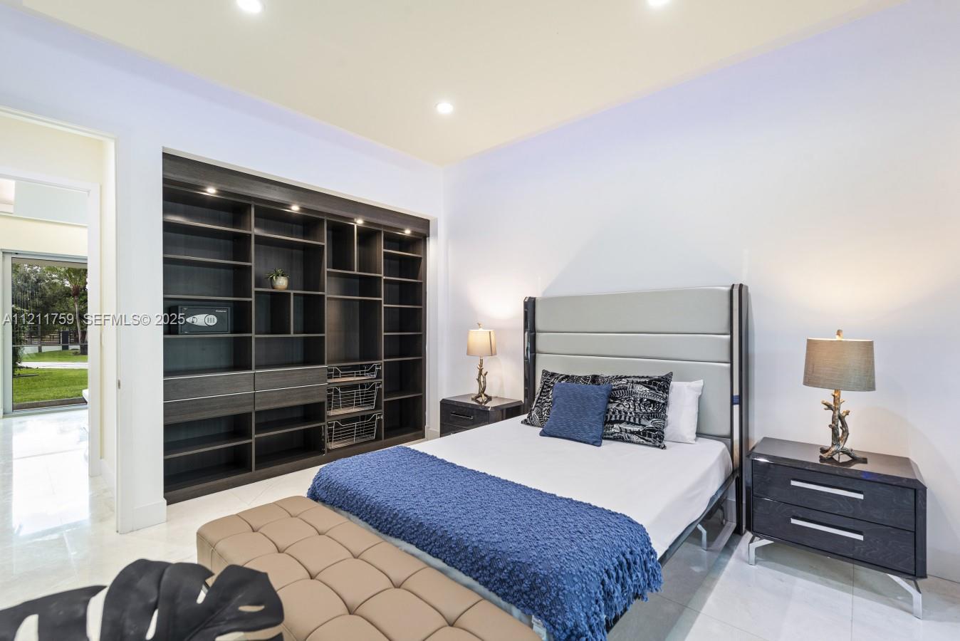14305 Stirling Road Property Photo 33