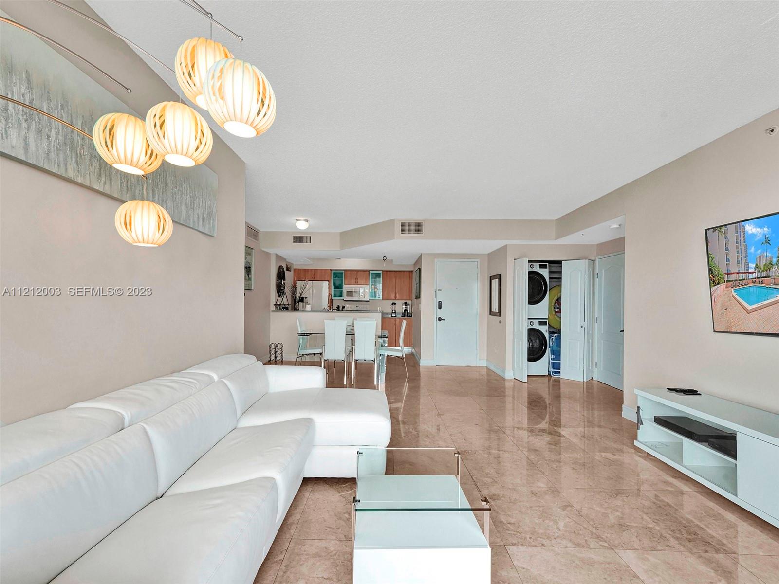 17555 Atlantic Boulevard 806 Property Photo 6