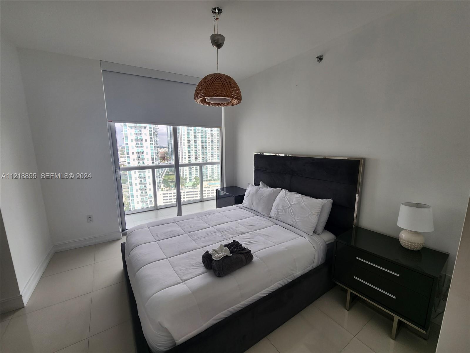 485 Brickell Avenue 2504 Property Photo 6