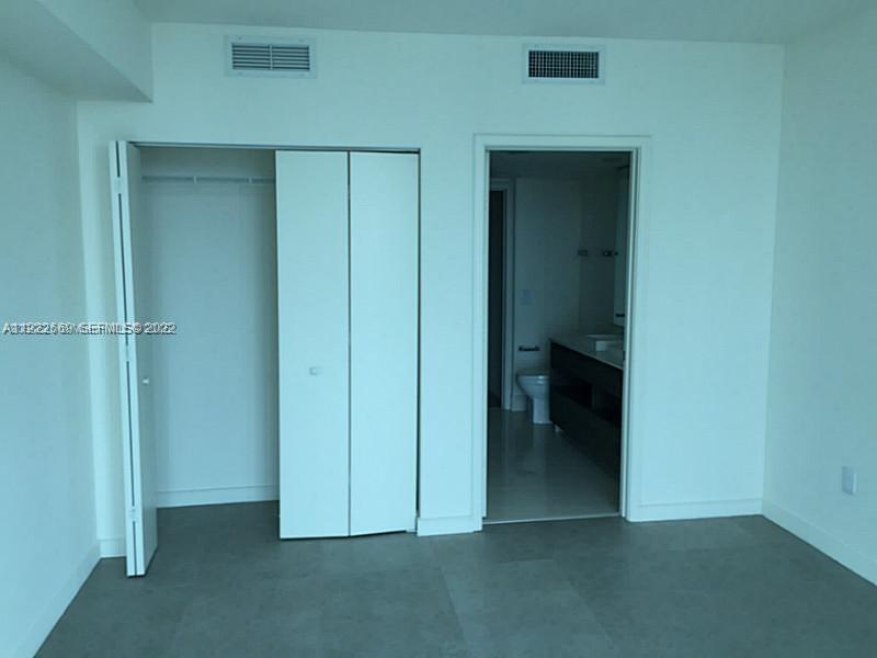 1100 S Miami Avenue 2903 Property Photo 3