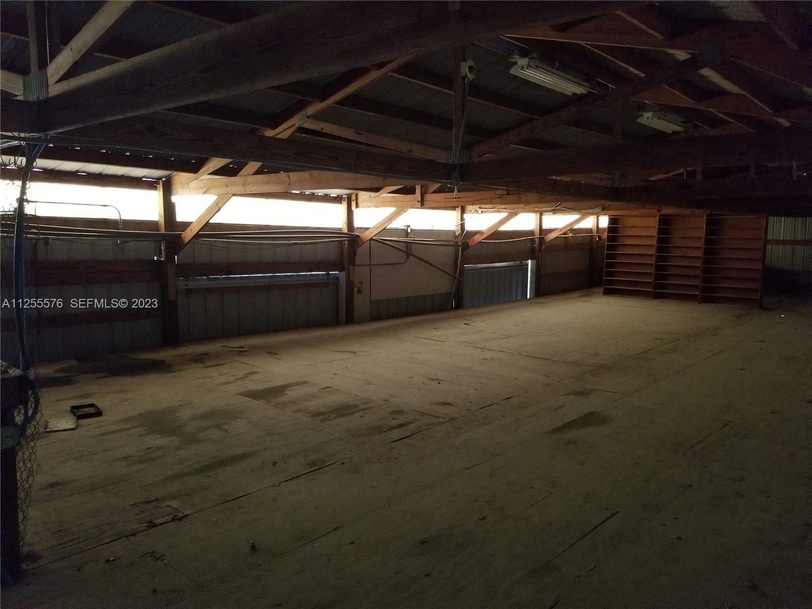 10660 Summerland Drive Property Photo 13