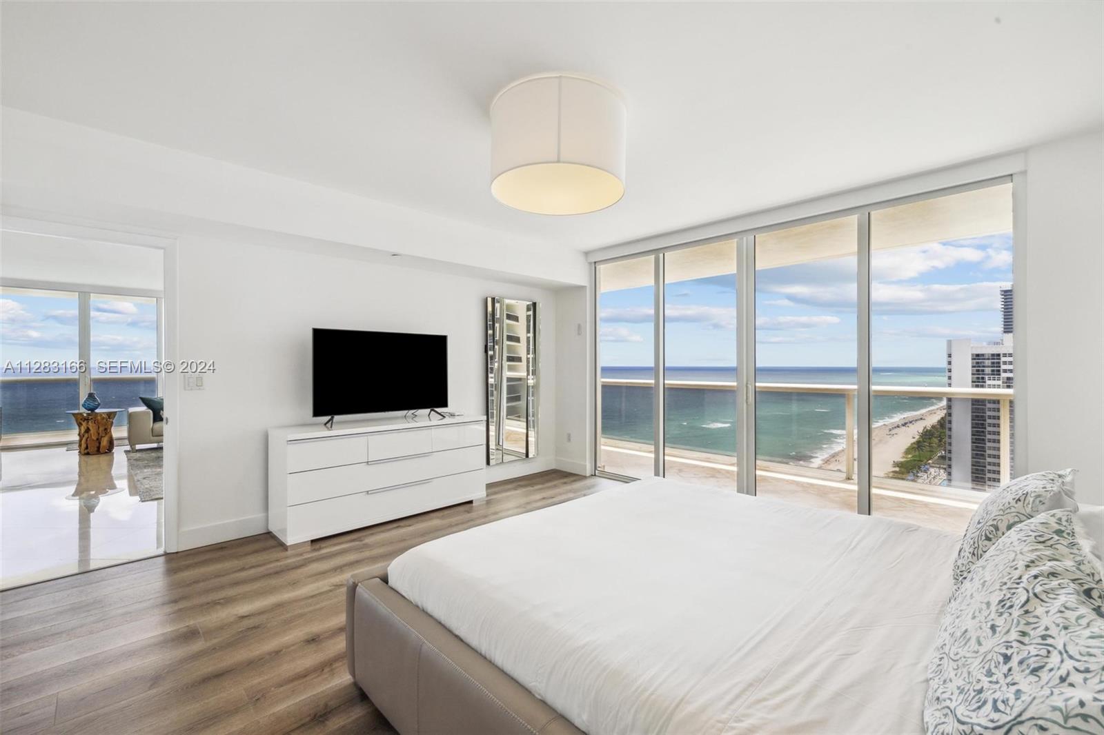 1830 S Ocean Drive 2102 Property Photo 11