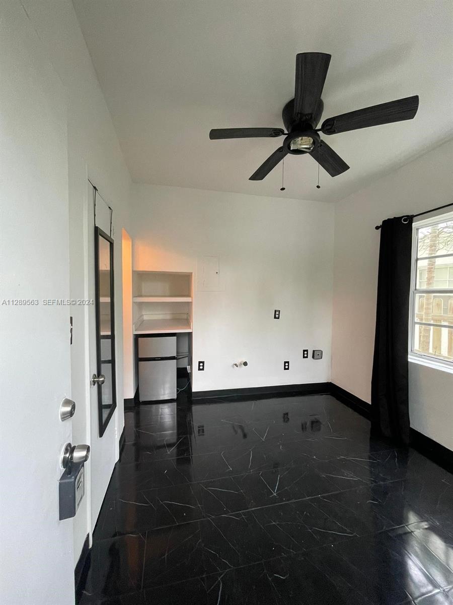 1455 Michigan Avenue 7